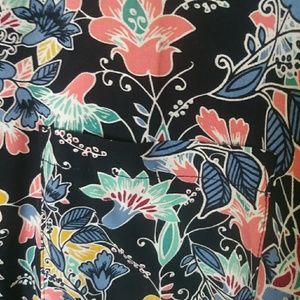 Lularoe Amy top